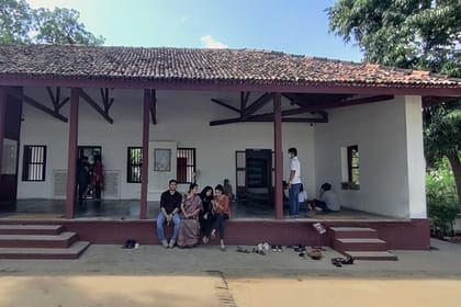 Historical Sights, Regal Cities & Wildlife Sanctuaries of Gujarat