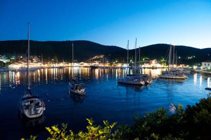 Private Tour: Magnificent Fiscardo by Night