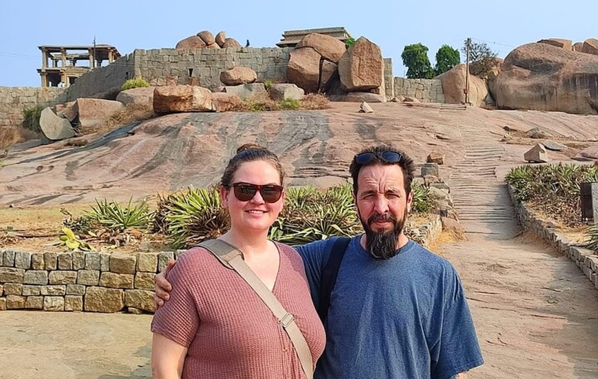 Hubli to Hampi, Badami, Anshi National Park & Goa Beach Tour