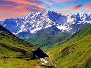 Ananuri-Gudauri-Kazbegi Private Full Day Tour from Tbilisi