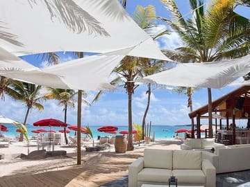 St Maarten Beach Hopping Tour: Orient & Maho Beaches