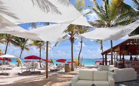 St Maarten Beach Hopping Tour: Orient & Maho Beaches