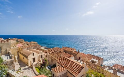 Private 2-Day Tour of Mystras, Sparta, and Monemvasia