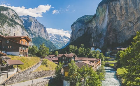 Self-Drive Tour of Switzerland: 8 Days from Zurich