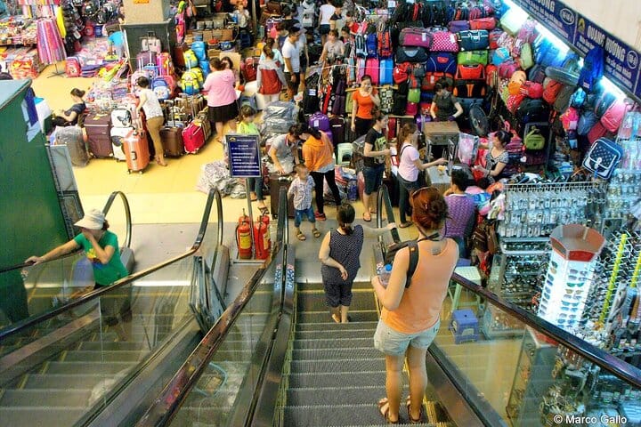 Hanoi City Walking Tour with Local Guide and Train Street