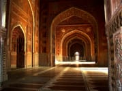 Agra Sightseeing tour Includes Guide and Private AC vehicle 6