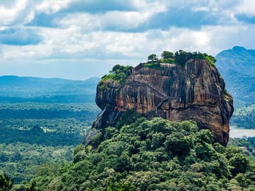 Sigiriya-Rock-Dambulla-Cave-and-Village-Tour-From-Trincomalee-1