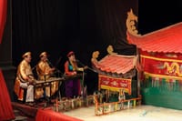 HA NOI NIGHT TOUR AND WATER PUPPET SHOW 6
