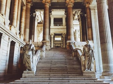 Private 2-Hour Walking Tour of Brussels' Cultural Highlights