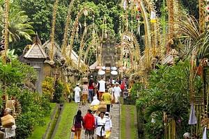 Best Tour:Bali Penglipuran Traditional Village,Tukad Cepung&Tibumana Waterfall