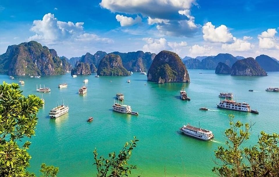 From Hanoi: 2-Days Ha Long Bay Cruise with Surprise Cave & Island
