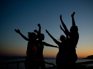 Evening Cruise Along the Athens Riviera with Music and Swimming
