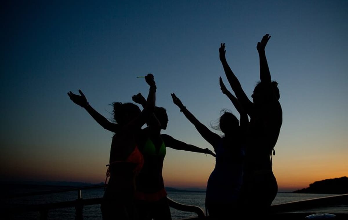 Athens Riviera Evening Cruise with Music and Swimming