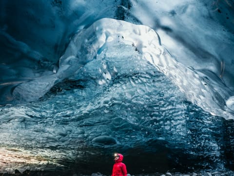 Another entry into Sapphire Ice Cave