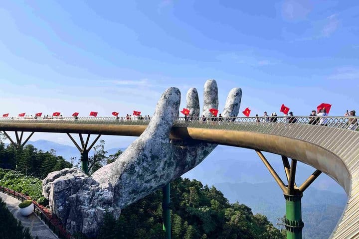 Ba Na Hills Ticket with Cable Car and Round-Trip Bus from Da Nang
