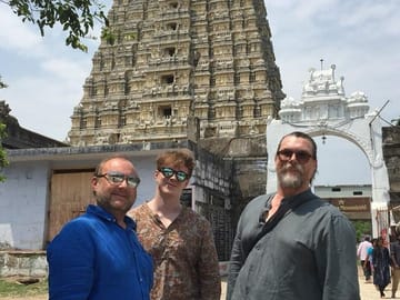 Temple Heritage of Tamil Nadu and Kerala Backwaters Tour