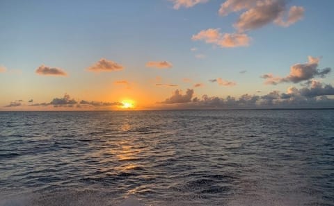 Private Sunset Motor Cruise in Simpson Bay, Sint Maarten