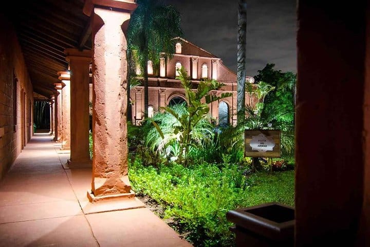 Experience Guamini Mision Dinner and Tango Show Selva Iriapu Hotels Exclusive 4