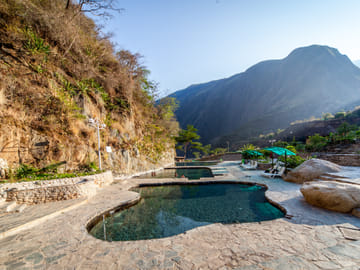 Cocalmayo Thermal Baths and Adventure Tour from Cusco