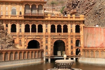 Leopard Safari and Cultural Tour in Jaipur, India