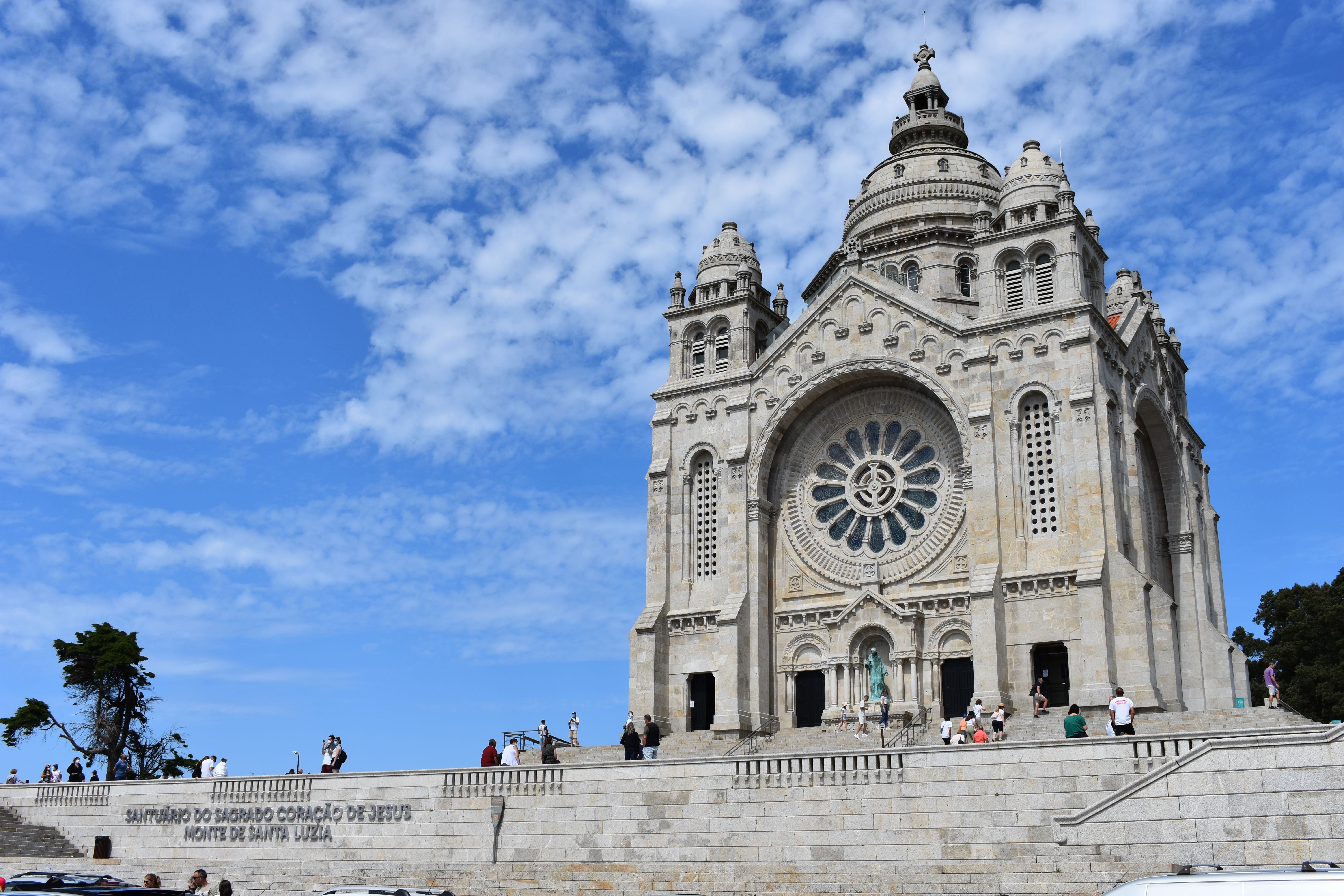 Ponte Lima, Viana do Castelo & Traditional Lunch