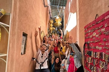 Marrakech History and Souks Cultural Tour with Local Guide