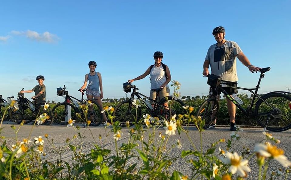 Fishing and Carpentry Villages Tour in Hoi An Countryside