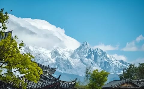 Private 7-Day Cultural Tour from Kunming to Dali and Lijiang