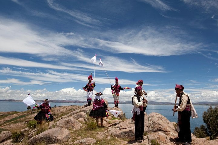 Participate in Cultural Demonstrations