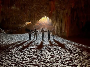 Luxury Day Tour of Hoa Lu, Trang An & Mua Cave from Hanoi