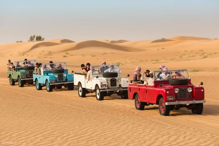 DUBAI PLATINUM HERITAGE DESERT SAFARI WITH BBQ DINNER