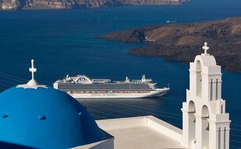 Private ATV Tour of Santorini's Top Attractions