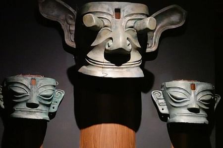 Explore the Ancient Relics of Sanxingdui Museum