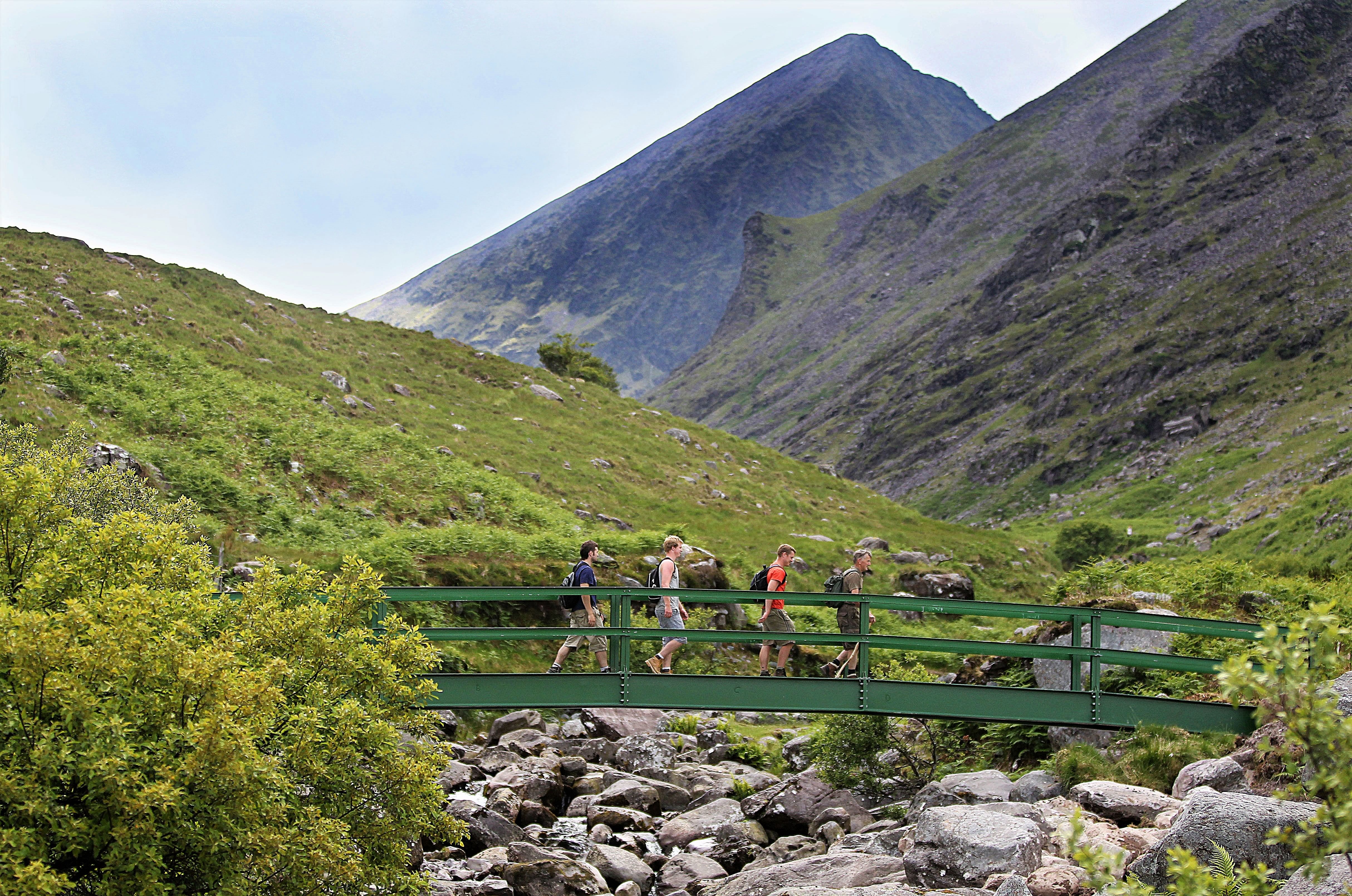 carrauntoohil guided hiking tour