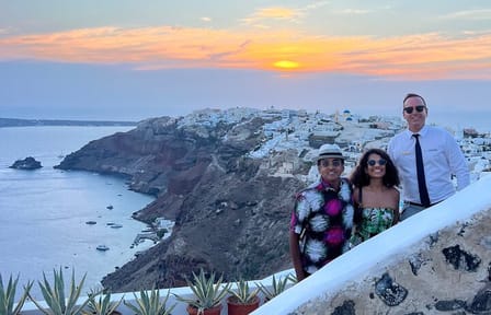 Best of Santorini: 3-hour Private Tour with a Local Guide