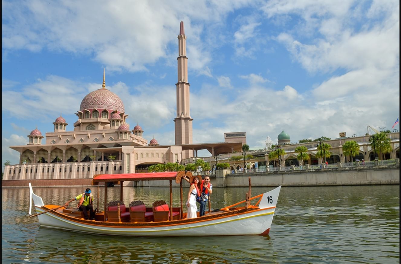 Putrajaya Tour