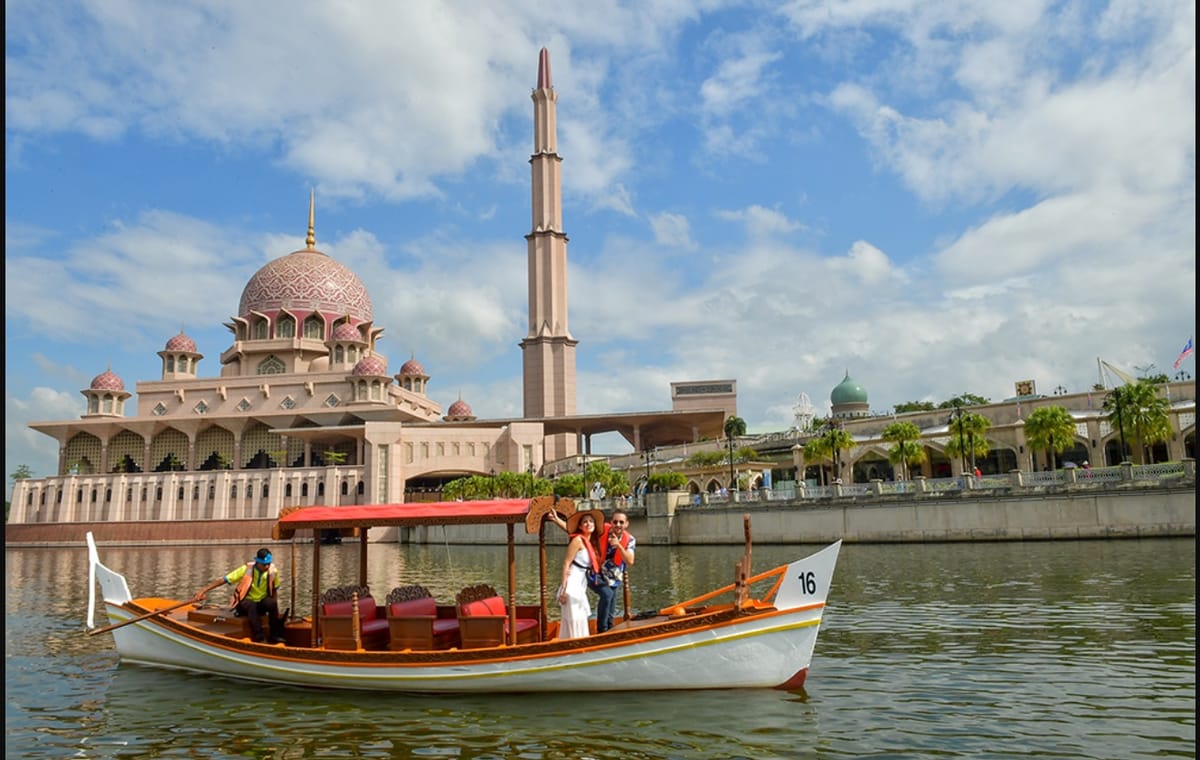 Putrajaya Tour