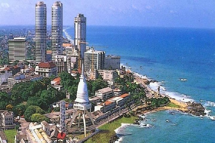 Colombo twin towers