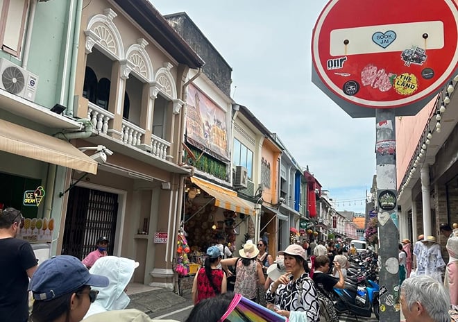 Phuket Highlights City Tour 3