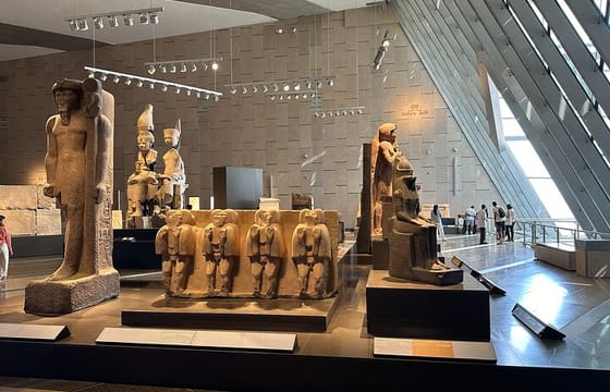 Private Pyramids, Sphinx and Grand Egyptian Museum Tour