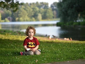 Private Photography Walking Tour in Amsterdam's Vondelpark