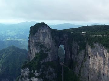 Tianmen Mountain Glass Walking Way Day tour