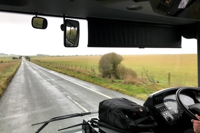 Private transfers between London Heathrow - London Gatwick Airports 8