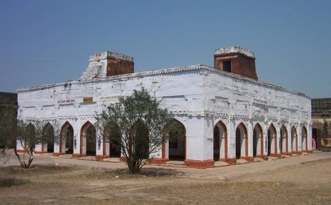 Chunar Fort and Rural Village Day Trip from Varanasi