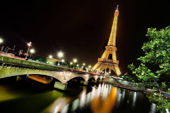 Full Day Eiffel, Seine Cruise and Paris Tour with CDG Transfer 4