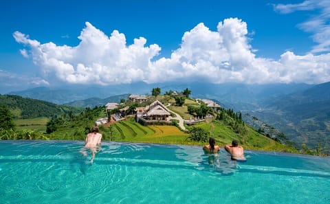 3 days Private Tour Topas Ecolodge Hiking from Hanoi