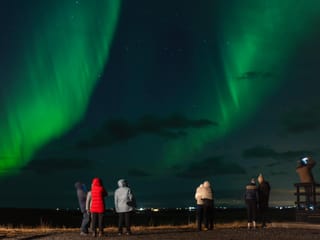 Northern Lights with Photo, Pastries and Hot Cocoa - 4x4 Tour from Reykjavík, photo 6
