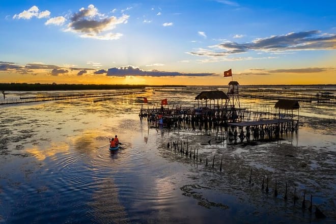TAM GIANG LAGOON AND FISHERMAN’S FEAST HALF-DAY TOUR photo 3