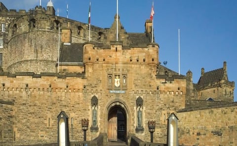 Voice of the Mile Edinburgh Royal Mile GPS Guided Audio Tour