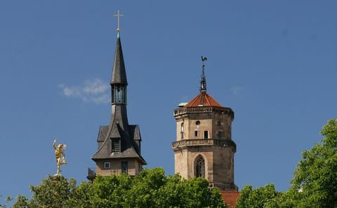 Private City Tour of Stuttgart's Historic Landmarks and Culture